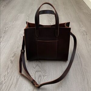 Portland Leather - 'Almost Perfect' Lola Crossbody Tote 🤎👜